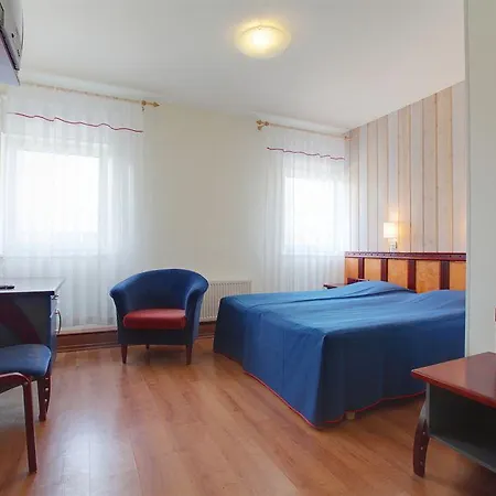 Lavendel Hotel 3*